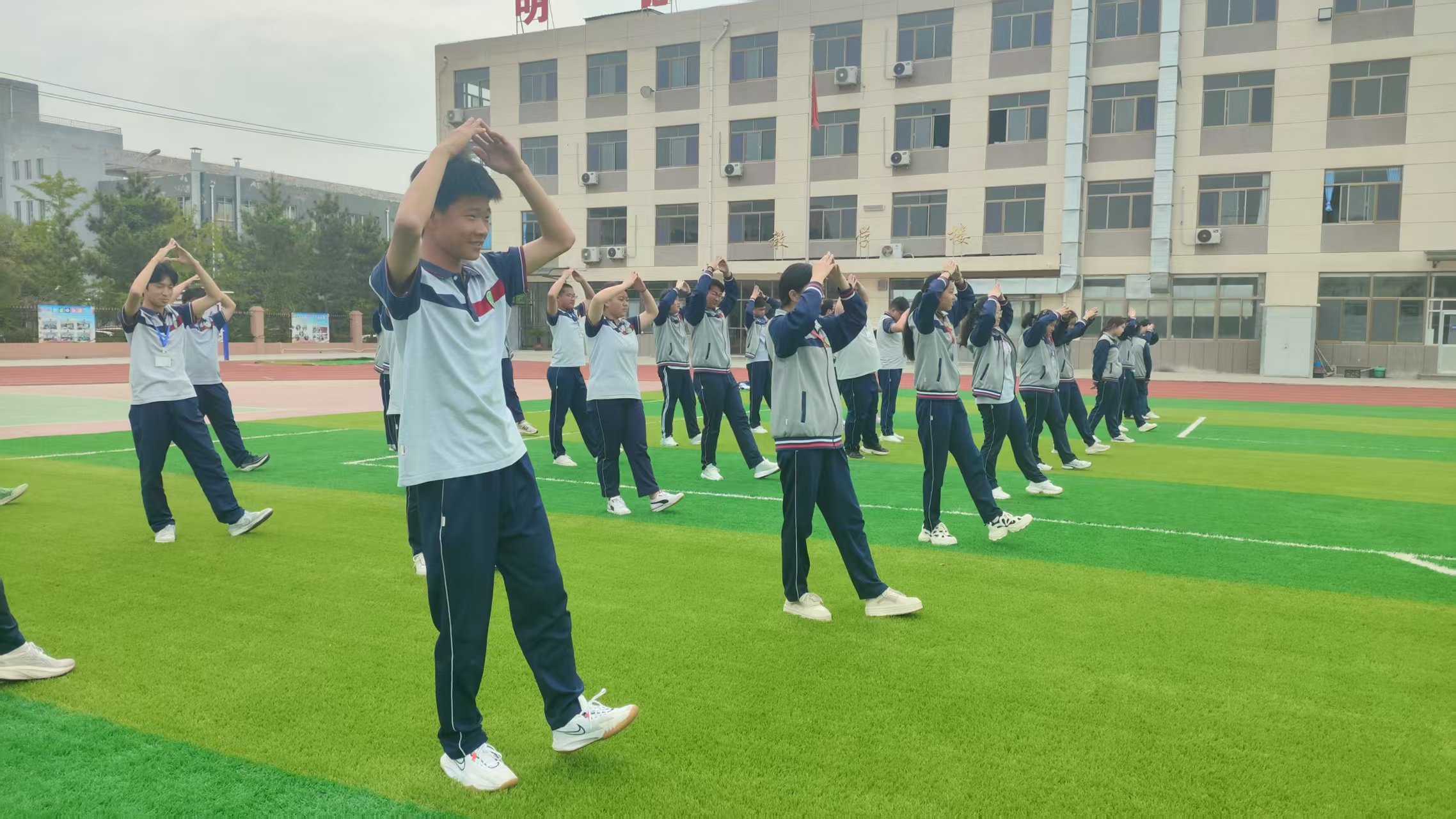 体育课也太会玩了吧！